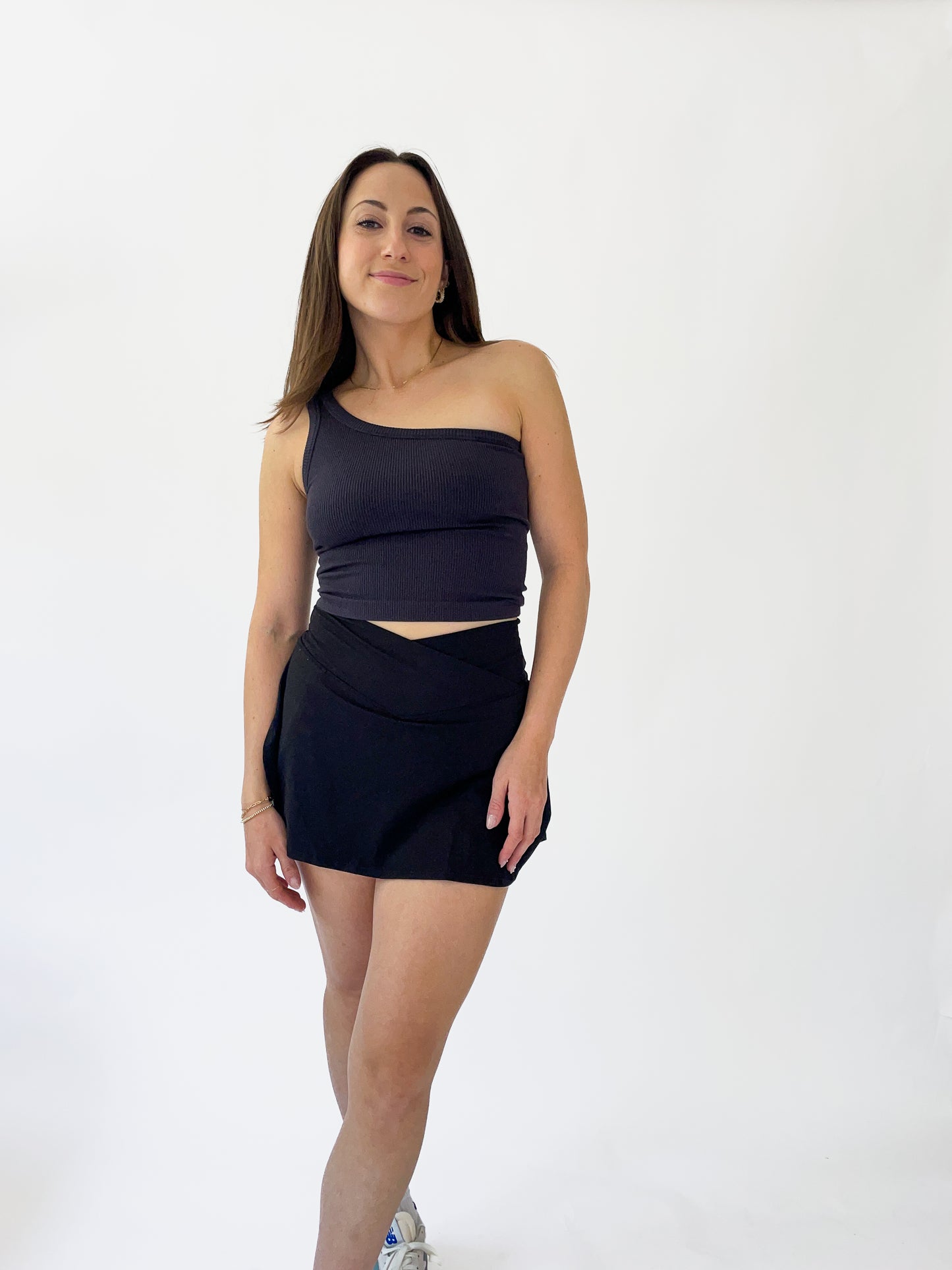 Black V Waist Active Skort