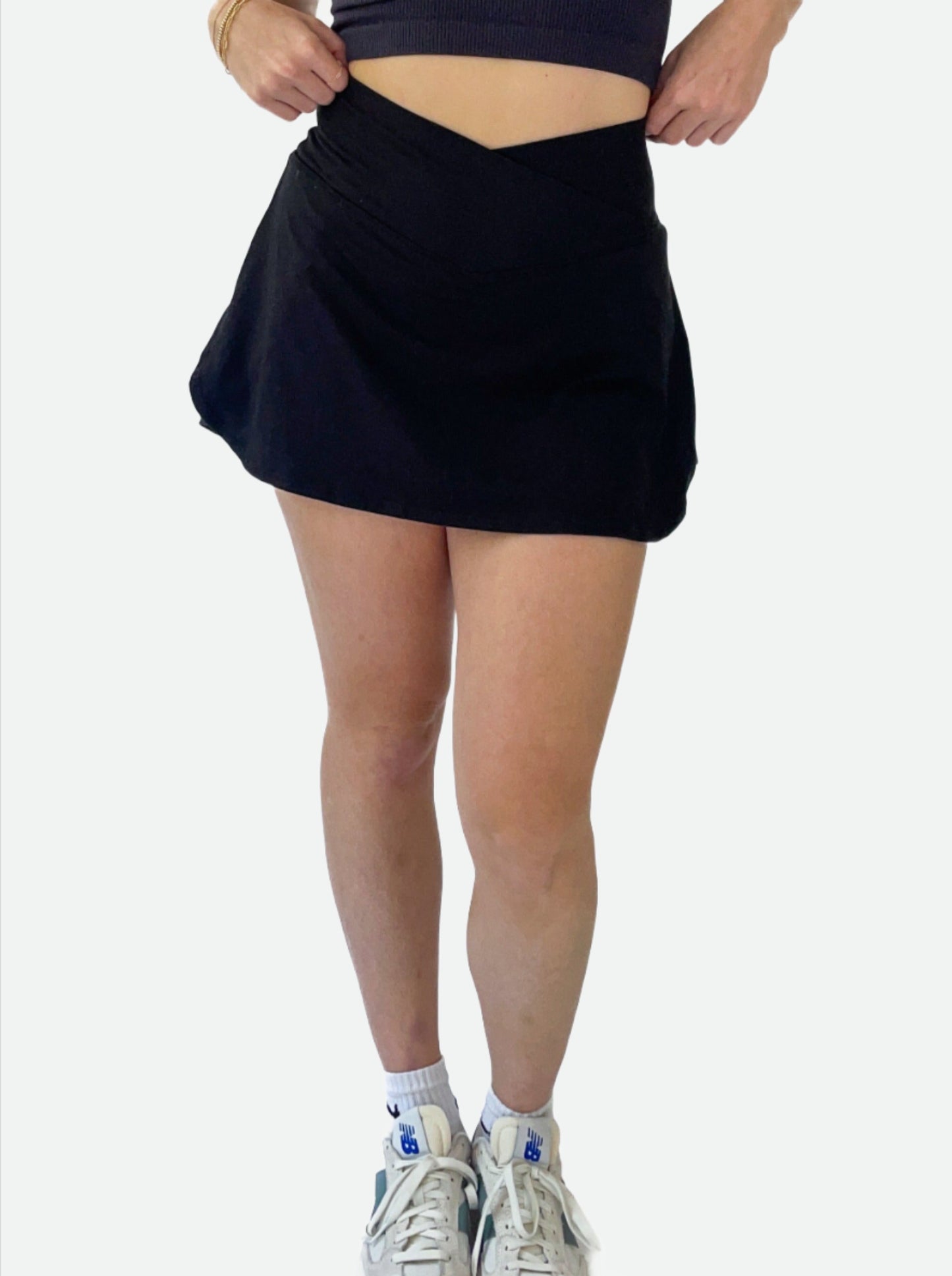 Black V Waist Active Skort