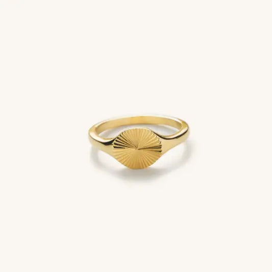 Classic Gold Ring